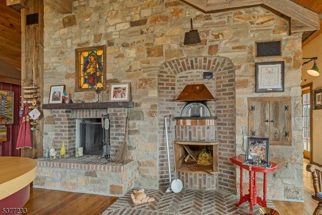 106 Mountain Top Rd, Lebanon Twp., NJ 08826