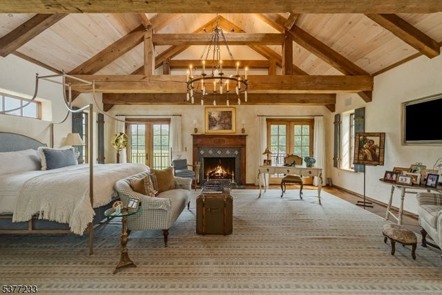 106 Mountain Top Rd, Lebanon Twp., NJ 08826