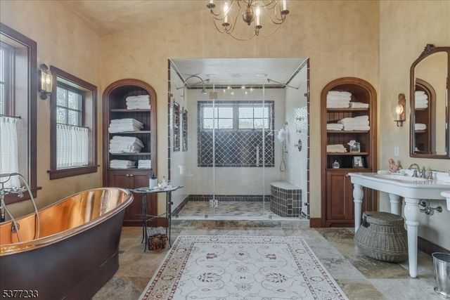 106 Mountain Top Rd, Lebanon Twp., NJ 08826