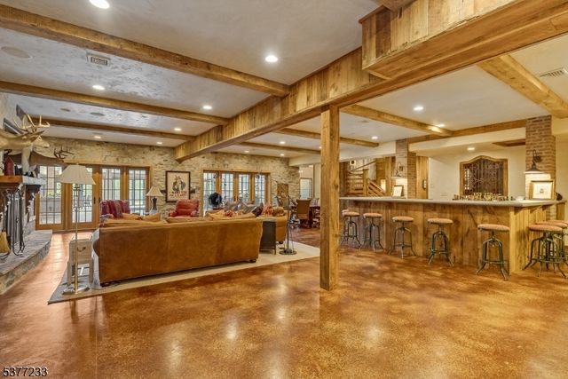 106 Mountain Top Rd, Lebanon Twp., NJ 08826
