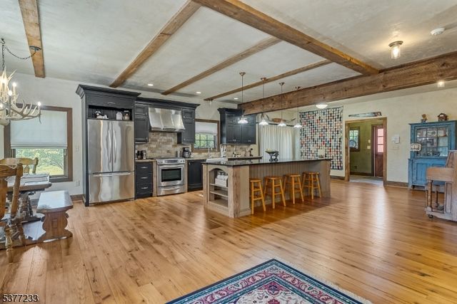 106 Mountain Top Rd, Lebanon Twp., NJ 08826