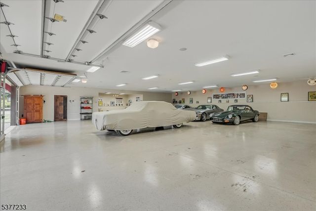 106 Mountain Top Rd, Lebanon Twp., NJ 08826