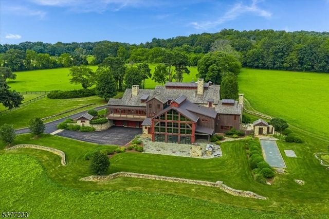 106 Mountain Top Rd, Lebanon Twp., NJ 08826