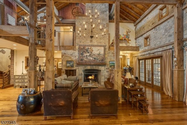106 Mountain Top Rd, Lebanon Twp., NJ 08826