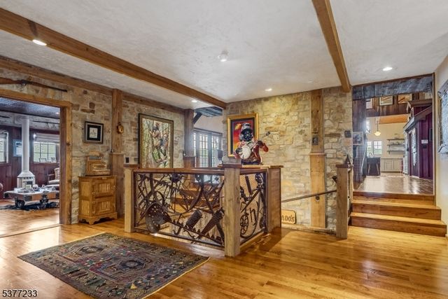 106 Mountain Top Rd, Lebanon Twp., NJ 08826