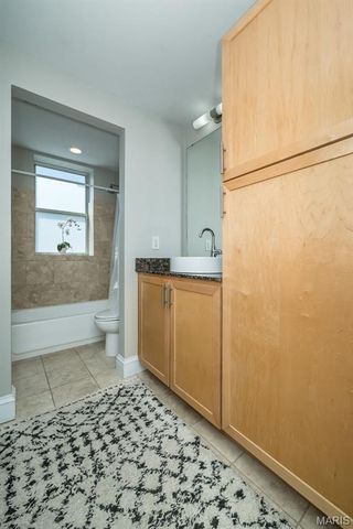6126 Washington Boulevard 302, St Louis, MO 63112