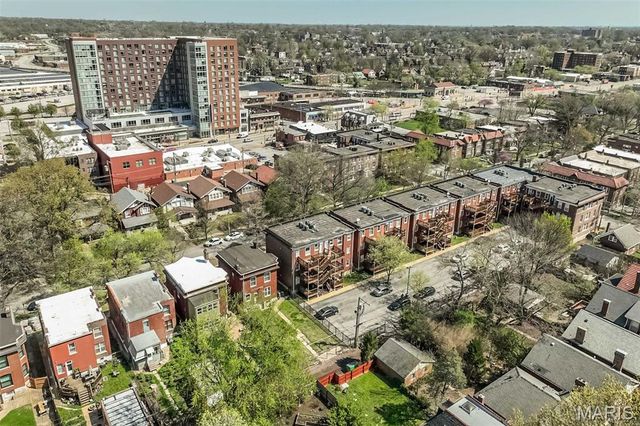 6126 Washington Boulevard 302, St Louis, MO 63112