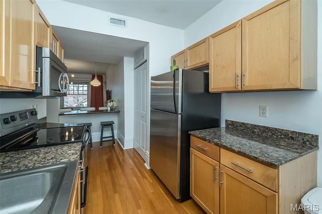 6126 Washington Boulevard 302, St Louis, MO 63112