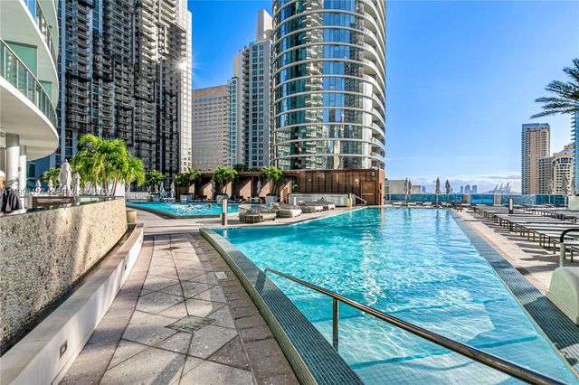 200 Biscayne Boulevard Way 503, Miami, FL 33131