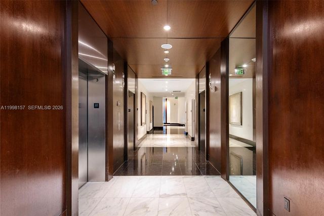 200 Biscayne Boulevard Way 503, Miami, FL 33131