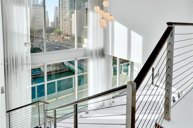 200 Biscayne Boulevard Way 503, Miami, FL 33131