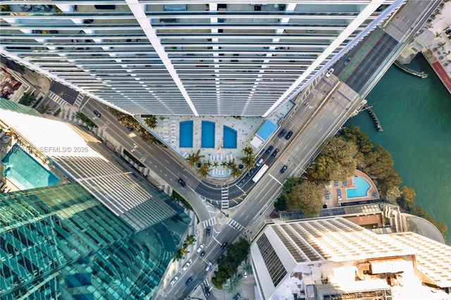 200 Biscayne Boulevard Way 503, Miami, FL 33131