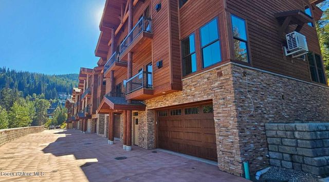 38 Olaf CT, Sandpoint, ID 83864