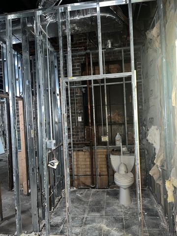 10019 S WESTERN Avenue, Chicago, IL 60643