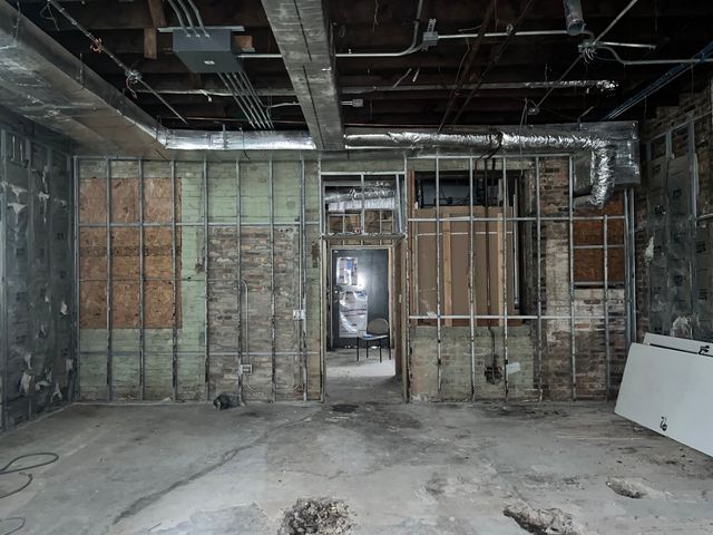 10019 S WESTERN Avenue, Chicago, IL 60643