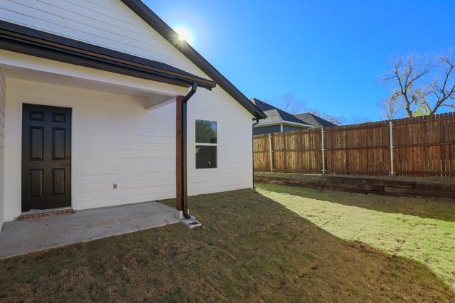 1918 Church Street, Greenville, TX 75401
