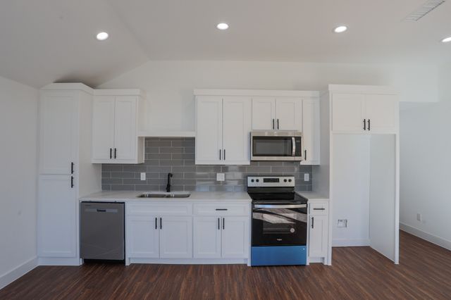 1918 Church Street, Greenville, TX 75401
