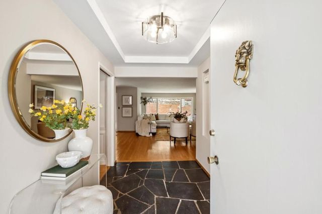 140 Rockridge Road, Hillsborough, CA 94010