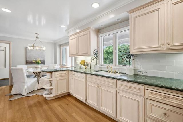140 Rockridge Road, Hillsborough, CA 94010