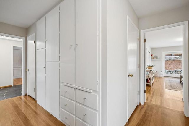 140 Rockridge Road, Hillsborough, CA 94010
