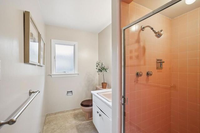 140 Rockridge Road, Hillsborough, CA 94010