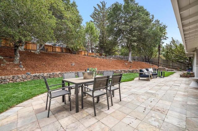 140 Rockridge Road, Hillsborough, CA 94010