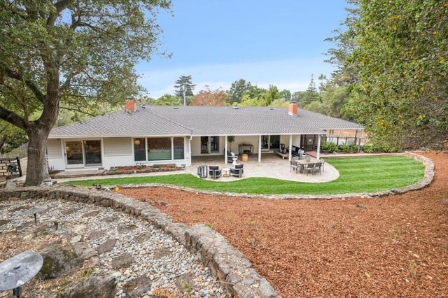 140 Rockridge Road, Hillsborough, CA 94010