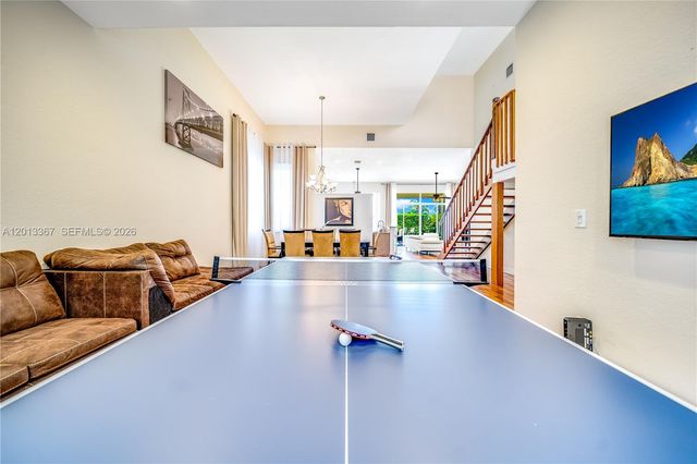 1241 S 13th Ave, Hollywood, FL 33019