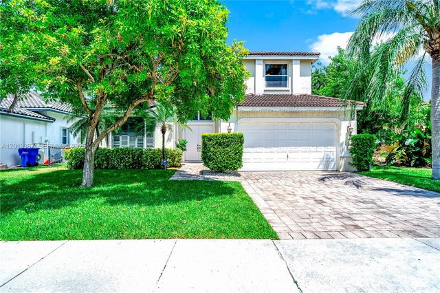 1241 S 13th Ave, Hollywood, FL 33019