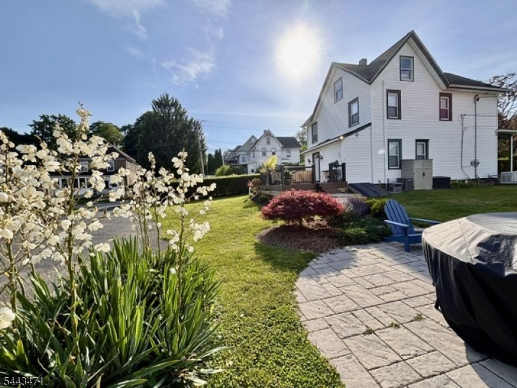 102 Maple Ave, Rockaway Boro, NJ 07866 — photo 2