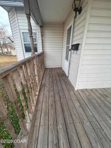 1315 S Pennsylvania Avenue, Joplin, MO 64801