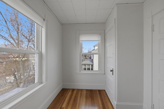 83 Franklin St, Braintree, MA 02184