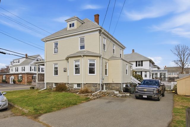83 Franklin St, Braintree, MA 02184