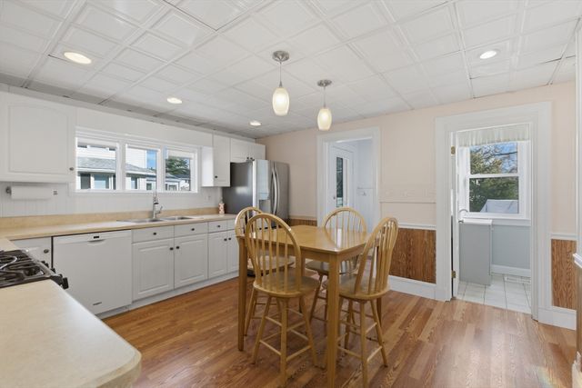 83 Franklin St, Braintree, MA 02184