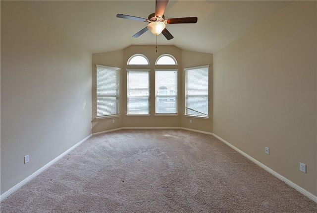 100 Lake Mineral Wells DR, Georgetown, TX 78628