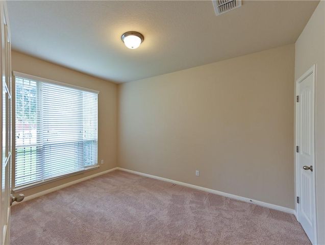 100 Lake Mineral Wells DR, Georgetown, TX 78628