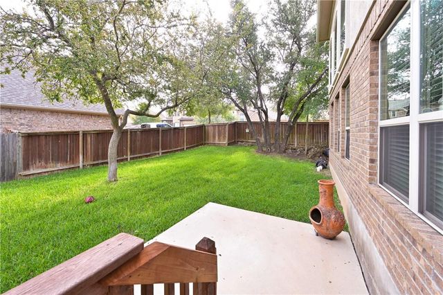 100 Lake Mineral Wells DR, Georgetown, TX 78628