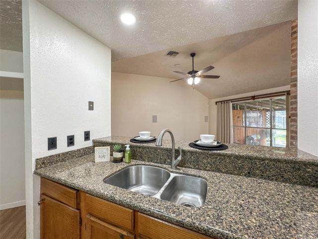 4330 Glen Avon Drive, Pasadena, TX 77505