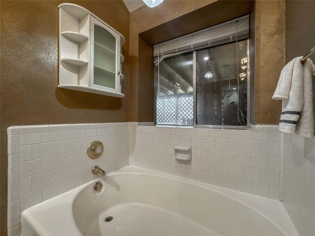 4330 Glen Avon Drive, Pasadena, TX 77505