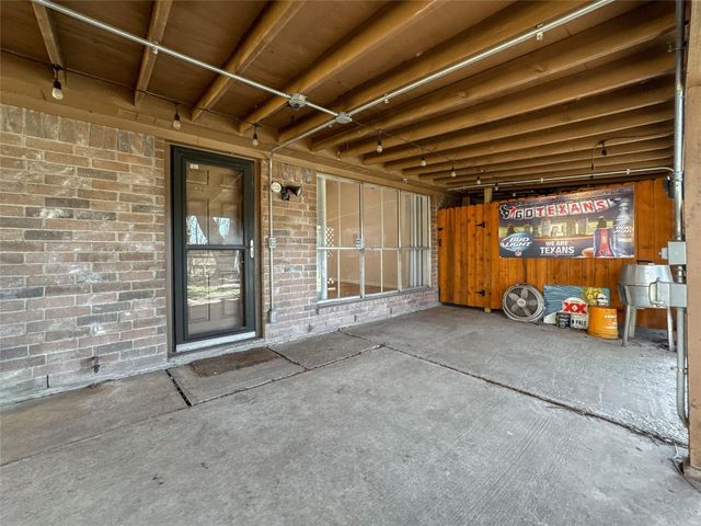 4330 Glen Avon Drive, Pasadena, TX 77505