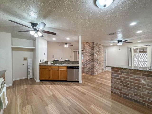 4330 Glen Avon Drive, Pasadena, TX 77505