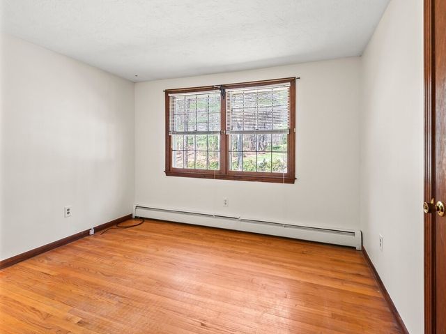 114 Mason Rd, Holden, MA 01520