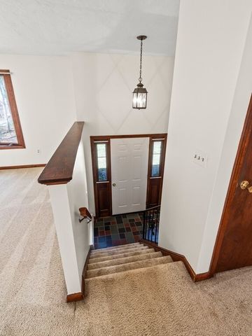 114 Mason Rd, Holden, MA 01520