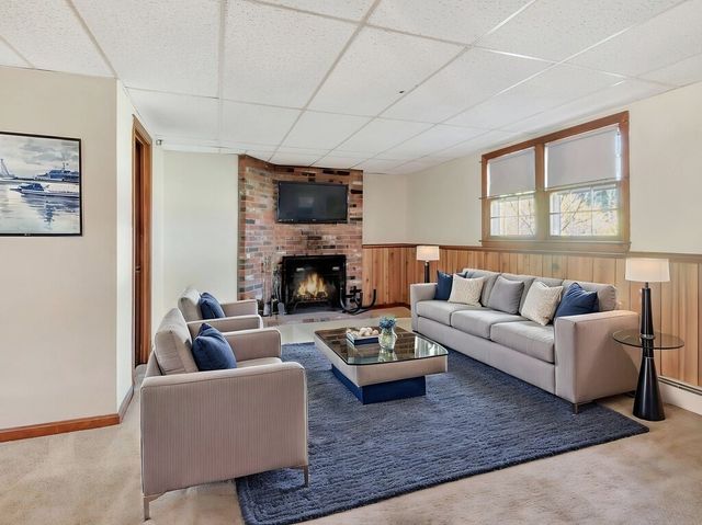 114 Mason Rd, Holden, MA 01520