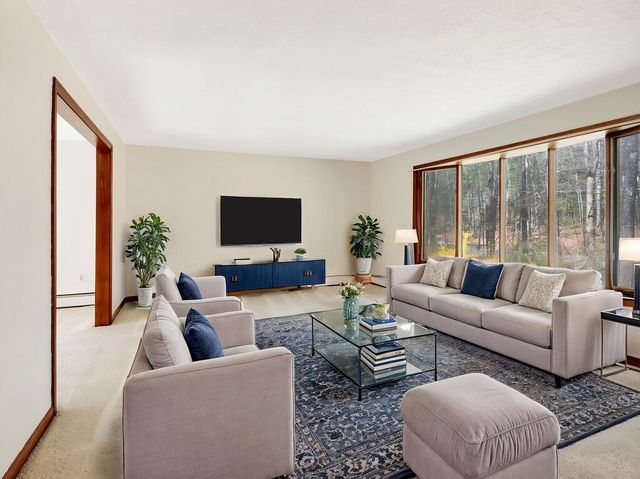 114 Mason Rd, Holden, MA 01520