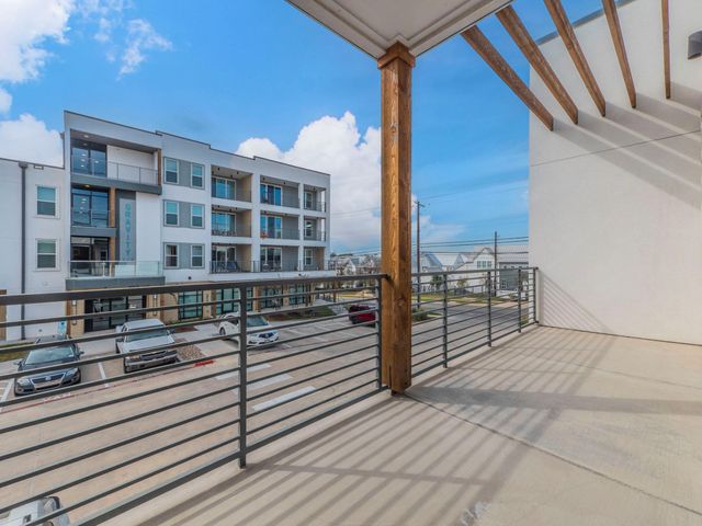 4901 Springdale RD 103, Austin, TX 78723