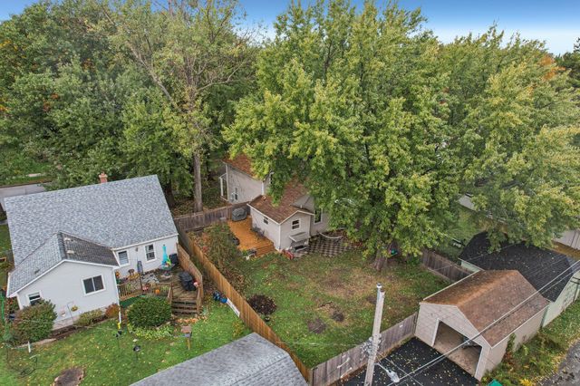 1094 Argyle Street, Saint Paul, MN 55103