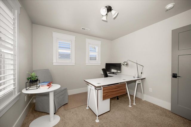 24420 E Hawkstone Loop, Liberty Lake, WA 99019