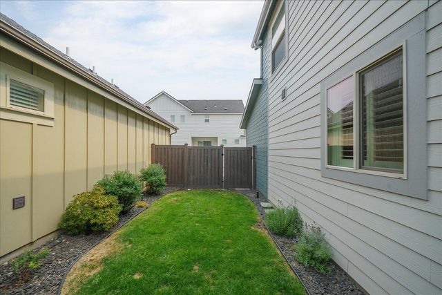 24420 E Hawkstone Loop, Liberty Lake, WA 99019