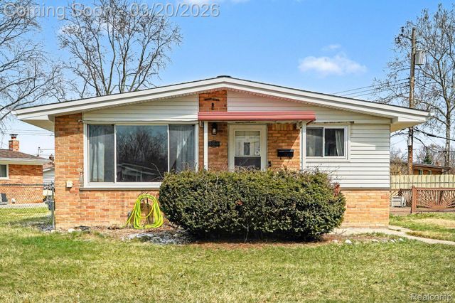 33240 Parkwood Street, Westland, MI 48186